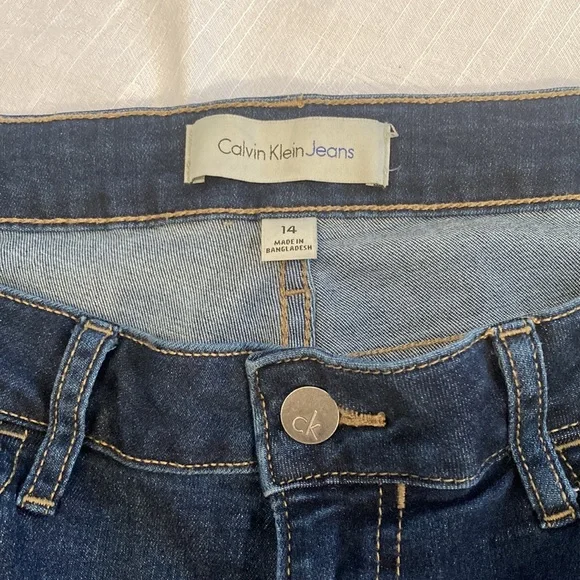 Calvin Klein ankle skinny jeans - Picture 2 of 4